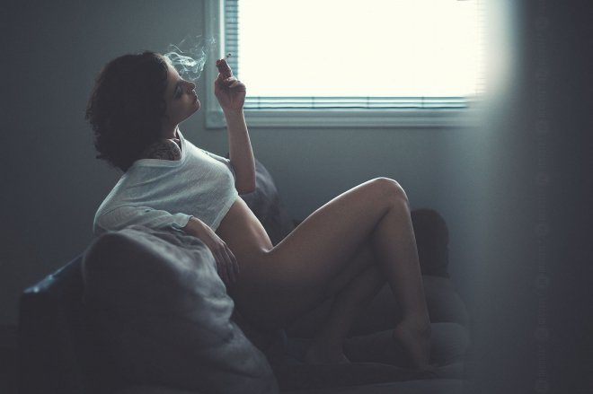 Пані в будуарі: невимушені світлини напівоголених дівчат (ФОТО 18+)