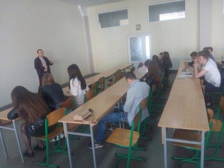 Франківські студенти провели дебати про євроінтеграцію