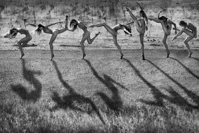 Оголений шик: найкраще ню від італійського фешн-фотографа (ФОТО 18+)