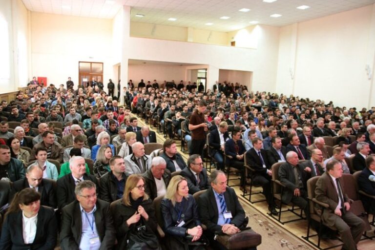 Науковці із 14-ти країн світу побували на науково-технічній конференції у Франківську (ФОТО)