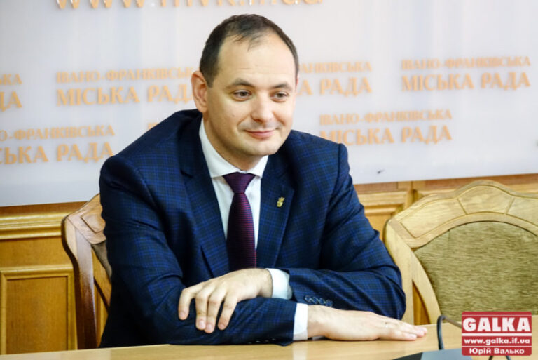 Мер пропонує купити Арматурний завод