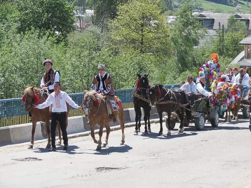 Як у Верховині весілля святкують (ФОТО)
