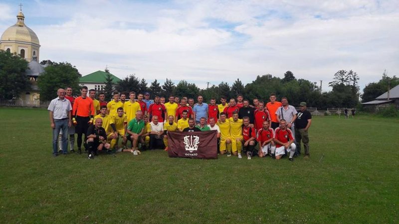 У товариській грі футболісти “Прикарпаття” перемогли команду атовців (ФОТО)
