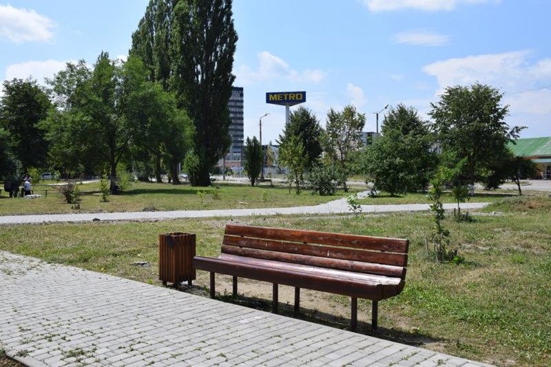 На Вовчинецькій невідомі вкрали урни (ФОТО)