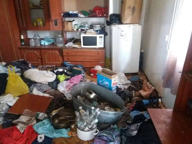 На Снятинщині батьки неналежно доглядають за дітьми (ФОТО)