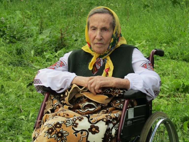 Зв’язкова ОУН з Франківщини відзначила 90-річчя (ФОТО)