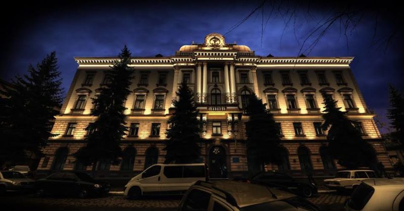 Восени підсвітять головний корпус Івано-Франківського медуніверситету