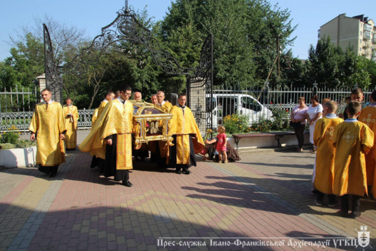 У Франківську перебувають мощі святого мученика Партенія (ФОТО)