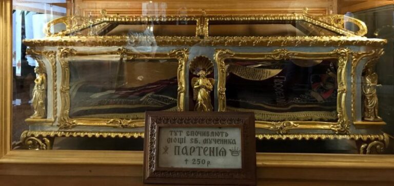 У Франківськ привезуть мощі святого Партенія