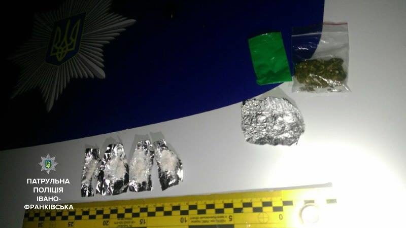 Затримали раніше судимого мешканця Івано-Франківська з наркотиками