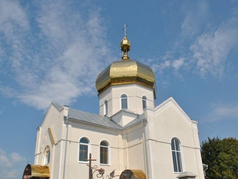 На Рогатинщині освятили храм (ФОТО)