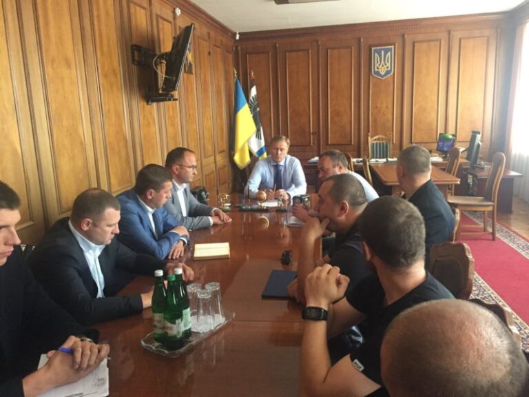 Франківські атовці висунули вимоги до правоохоронців через стрілянину у центрі міста
