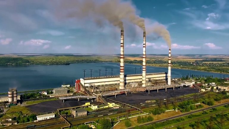 Чи має робота Бурштинської ТЕС приховані небезпеки, та як екоактивісти борються за чисте повітря