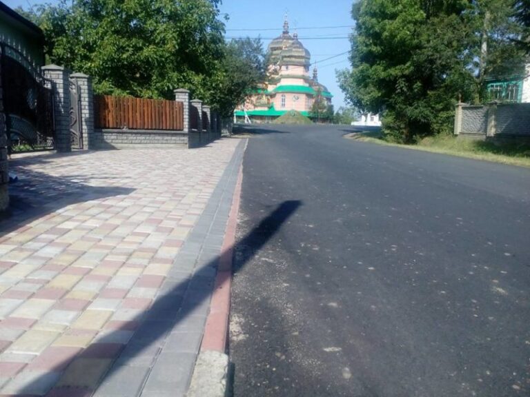 Відремонтують дорогу до Музейного комплексу Степана Бандери (ФОТО)