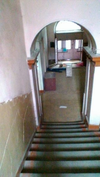 “Вхід вільний”. Приміщення майбутнього ІТ-хабу на Гординського покинуте без нагляду (ФОТО)