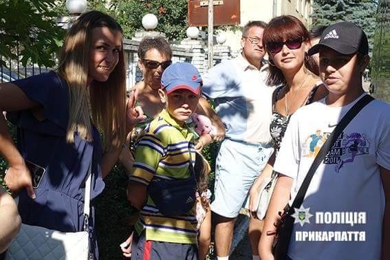 Діти прикарпатських правоохоронців поїхали на оздоровлення у Карпати (ФОТО)