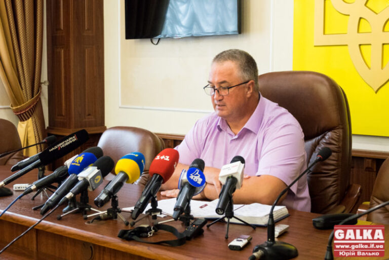 Щодо стрілянини у центрі Франківська досі нікому не оголосили підозру, – поліція