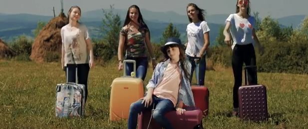 Прикарпатські діти присвятили нове відео Дню Незалежності України (ВІДЕО)