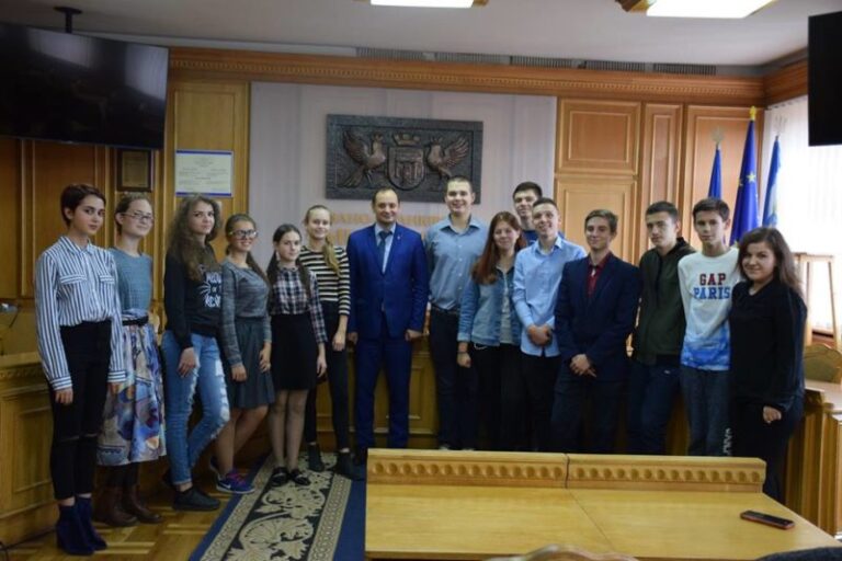 Франківські учні поїхали за новими знаннями до Польщі (ФОТО)