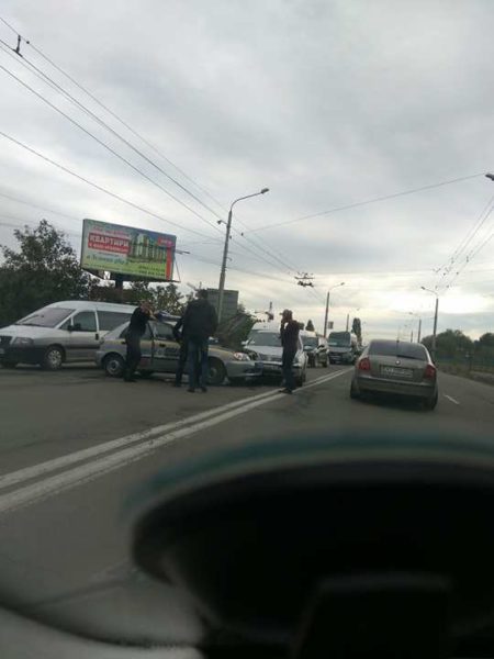 У Франківську трапилася ДТП з участю поліції (ФОТОФАКТ)