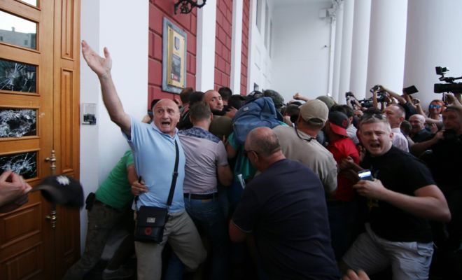 В Одесі протестували через пожежу у таборі, де загинули троє діток