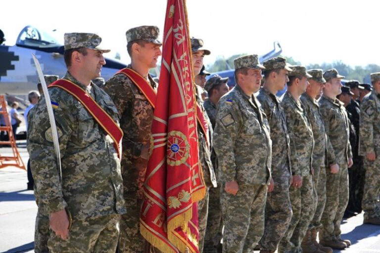 Івано-Франківська бригада тактичної авіації святкує 77-річчя