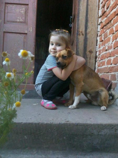 Маленькій прикарпатці потрібна допомога, щоб поїхати на обстеження в Ізраїль (РЕКВІЗИТИ)