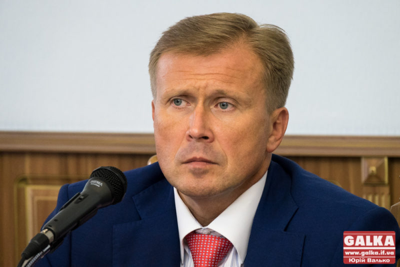 Олег Гончарук: Облрада, прикриваючись ім`ям героїв, легалізовує порушення законодавства України