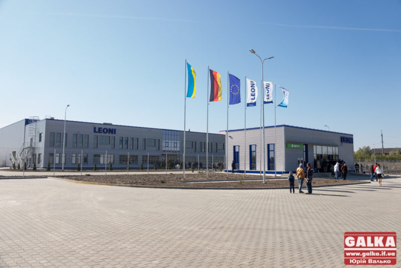 Китайці викупили німецьку фірму, яка має завод автокабелів у Коломиї
