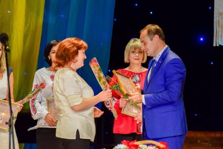 Марцінків пообіцяв освітянам Франківська пам’ятник