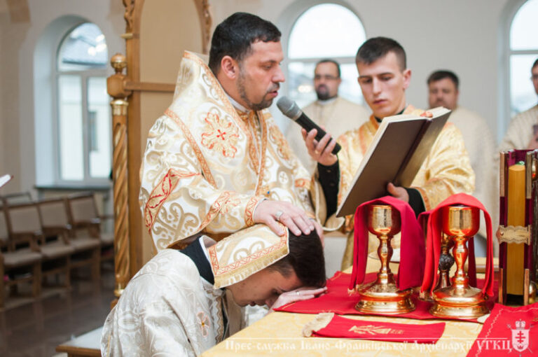 Нововисвячений диякон із Франківська служитиме в Казахстані (ФОТО)