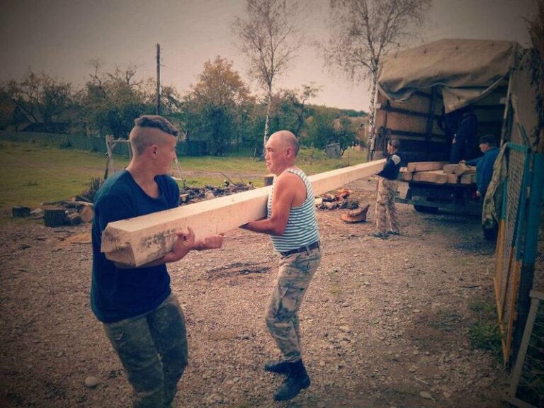 Потрібна допомога для будівництва творчої майстерні у “Бандерівському схроні” (ФОТО)