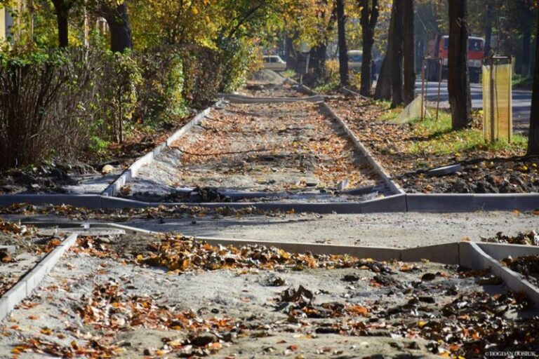Розпочали капітальний ремонт вулиці Слави Стецько (ФОТО)