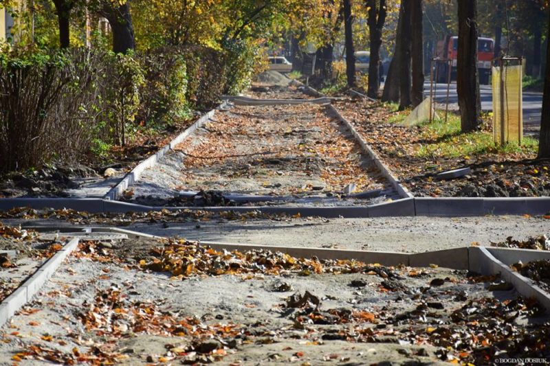 Розпочали капітальний ремонт вулиці Слави Стецько (ФОТО)