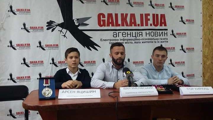 Франківські бійці розповіли про свої медальні успіхи на відкритому чемпіонаті Японії із зендокай-карате (ФОТО)