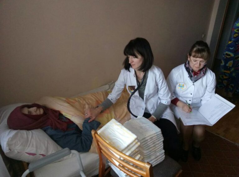 Коли надіються лише на Бога, – франківський “Карітас” опікується невиліковно хворими