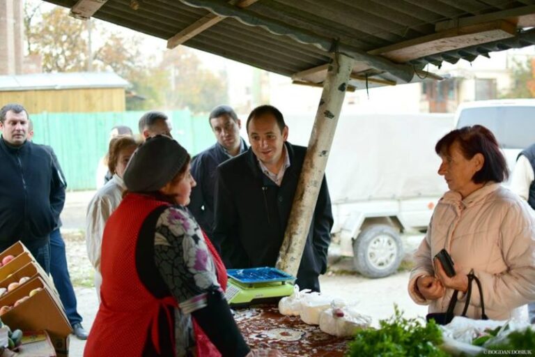 На Хоткевича облаштують торгові ряди за прикладом БАМу, – Марцінків (ФОТО)