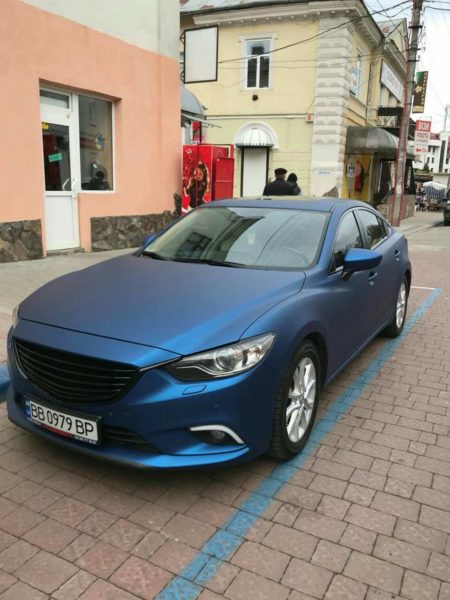 В ніч на четвер у Франківську викрали дві дорогі машини (ФОТОФАКТ)