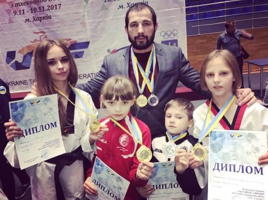 Франківські таеквондисти привезли нагороди зі всеукраїнських змагань (ФОТО)