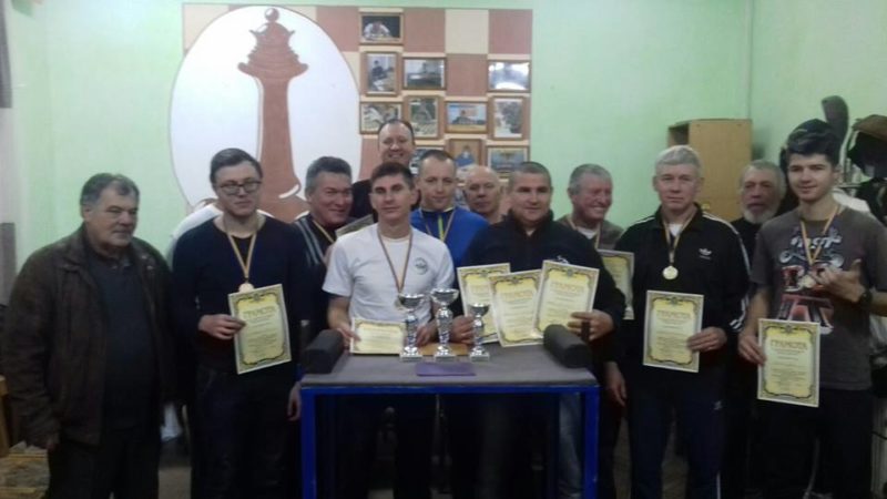 У Франківську пройшов турнір з армреслінгу для людей з інвалідністю (ФОТО)