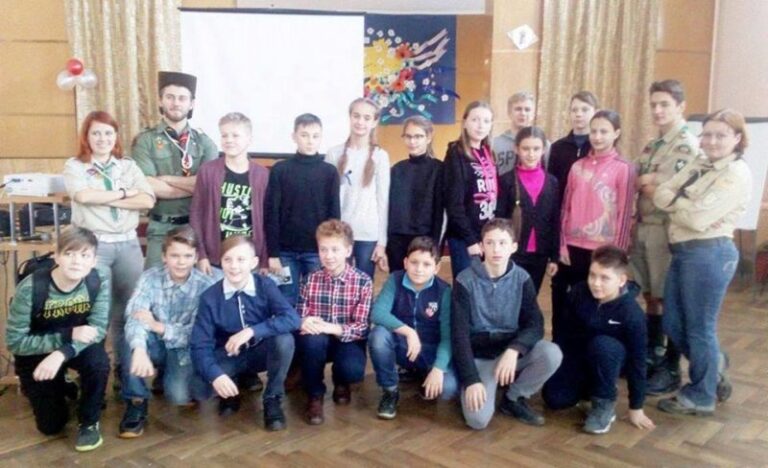 Пластуни розповіли франківським школярам про здоровий спосіб життя (ФОТО)