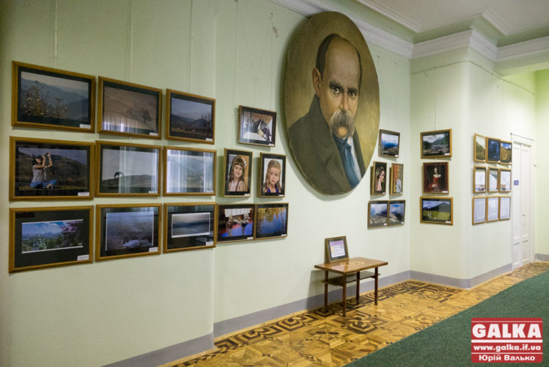 Фотографи-аматори Прикарпаття показали свої кращі роботи (ФОТО)