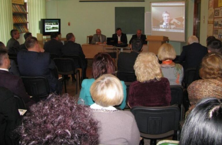 У Франківську пройшли наукові читання до 100-річчя Української революції