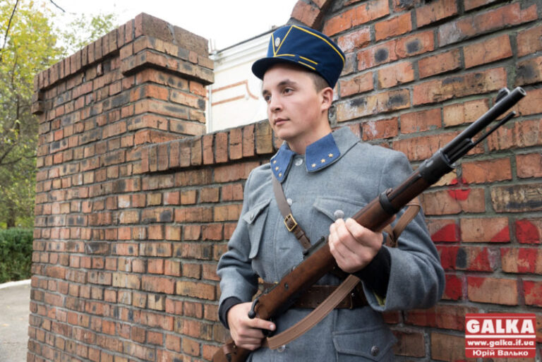 До 100-річчя Листопадового чину у Франківську битимуться за Ратушу