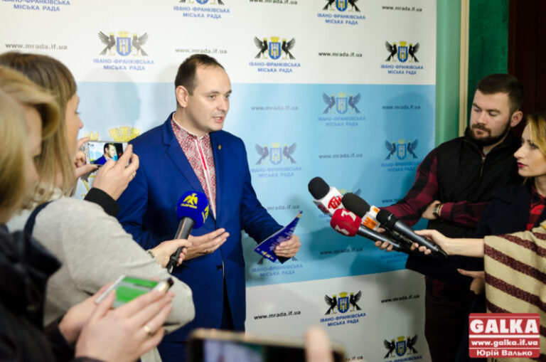 “Свободівець”-мер для когось є кісткою в горлі”. Марцінків відзвітував про другий рік роботи (ФОТО)