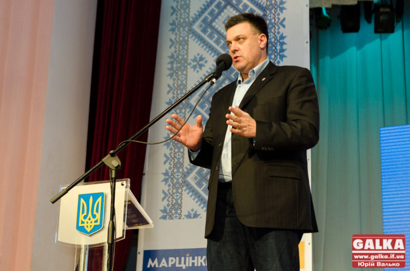 “У всьому винні олігархи”, – Тягнибок у Франківську