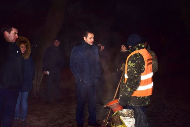 У Франківську мер влаштував першу цьогоріч “чорну п’ятницю”