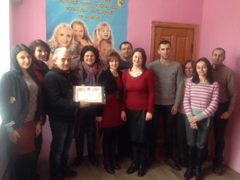 Родина бельгійців допомагає калушанам