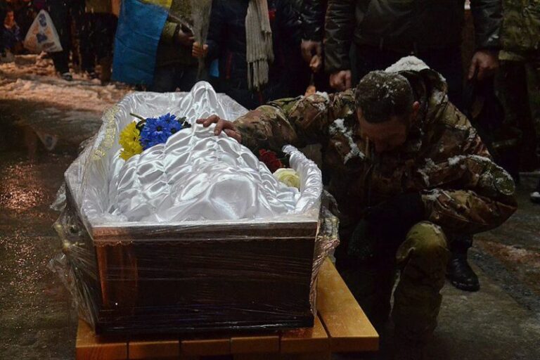 У столиці попрощалися з франківським воїном, що загинув в АТО (ФОТО, ВІДЕО)