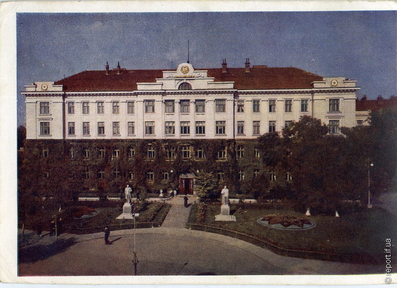 bakman-budynok-oblasnyh-orhanizacij